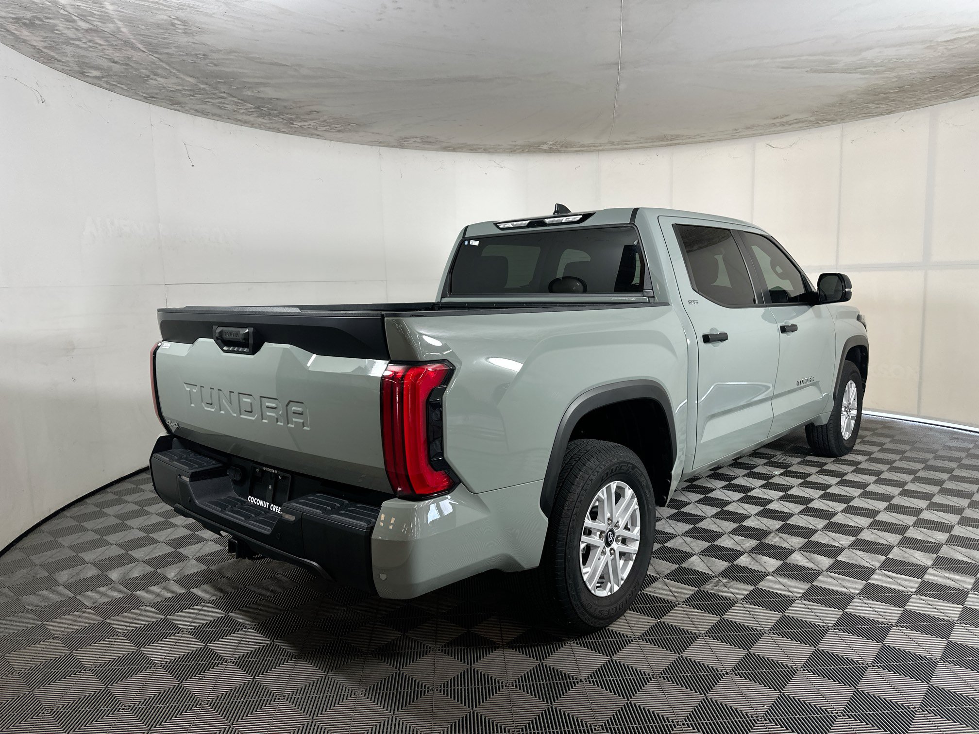 Used 2025 Toyota Tundra SR5 w/ SR5 Convenience Package AWD/4WD image 3