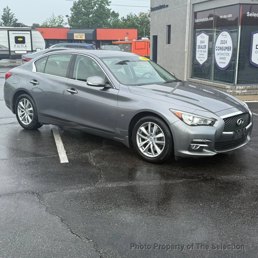 Used 2015 INFINITI Q50 Premium w/ Navigation Package AWD/4WD image 2