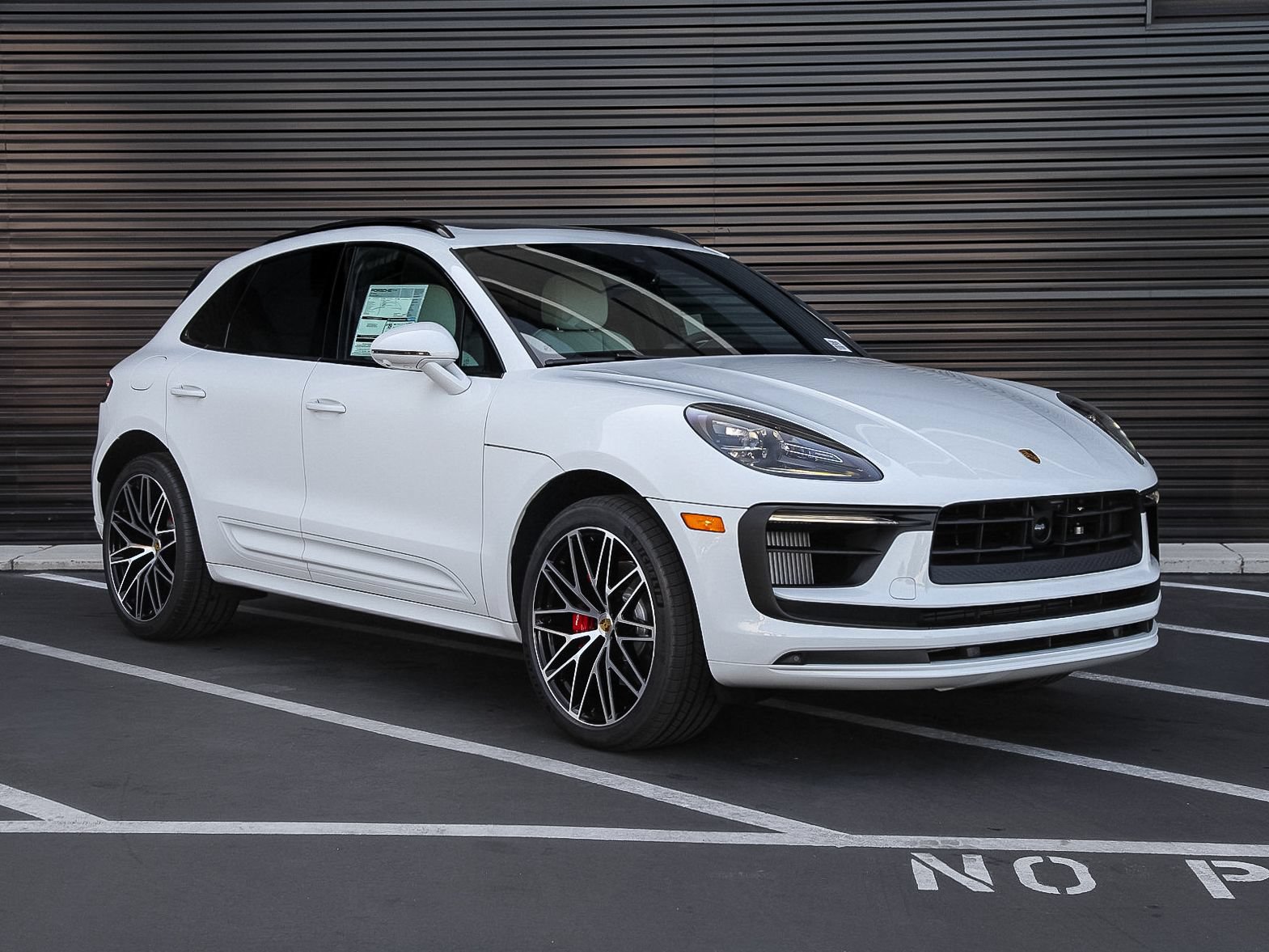 New 2026 Porsche Macan S AWD/4WD image 9