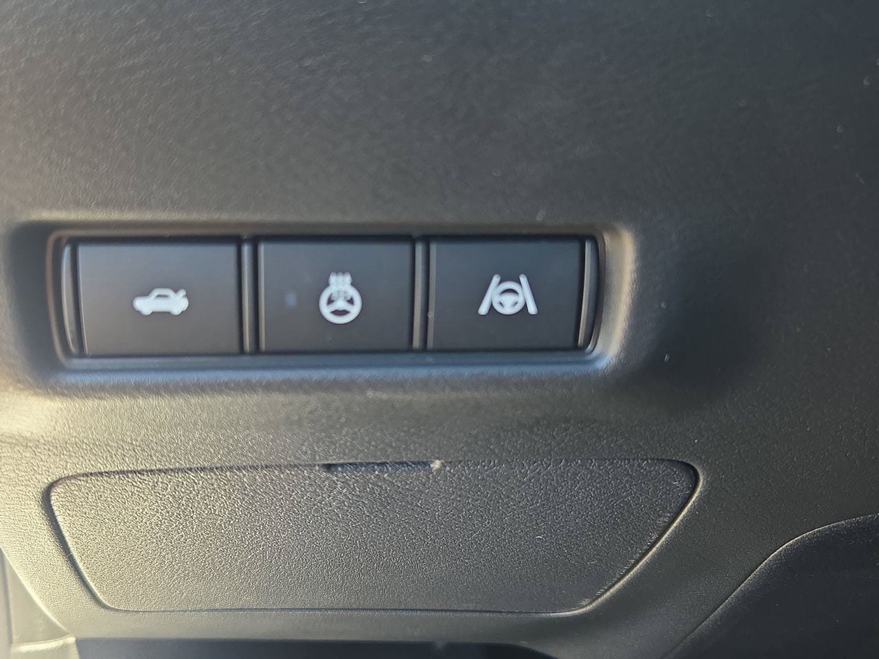 New 2026 Nissan Sentra SL w/ Floor Mat Package FWD image 27