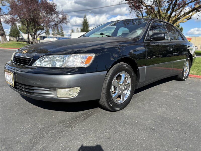 Used 1998 Lexus ES 330 FWD image 7
