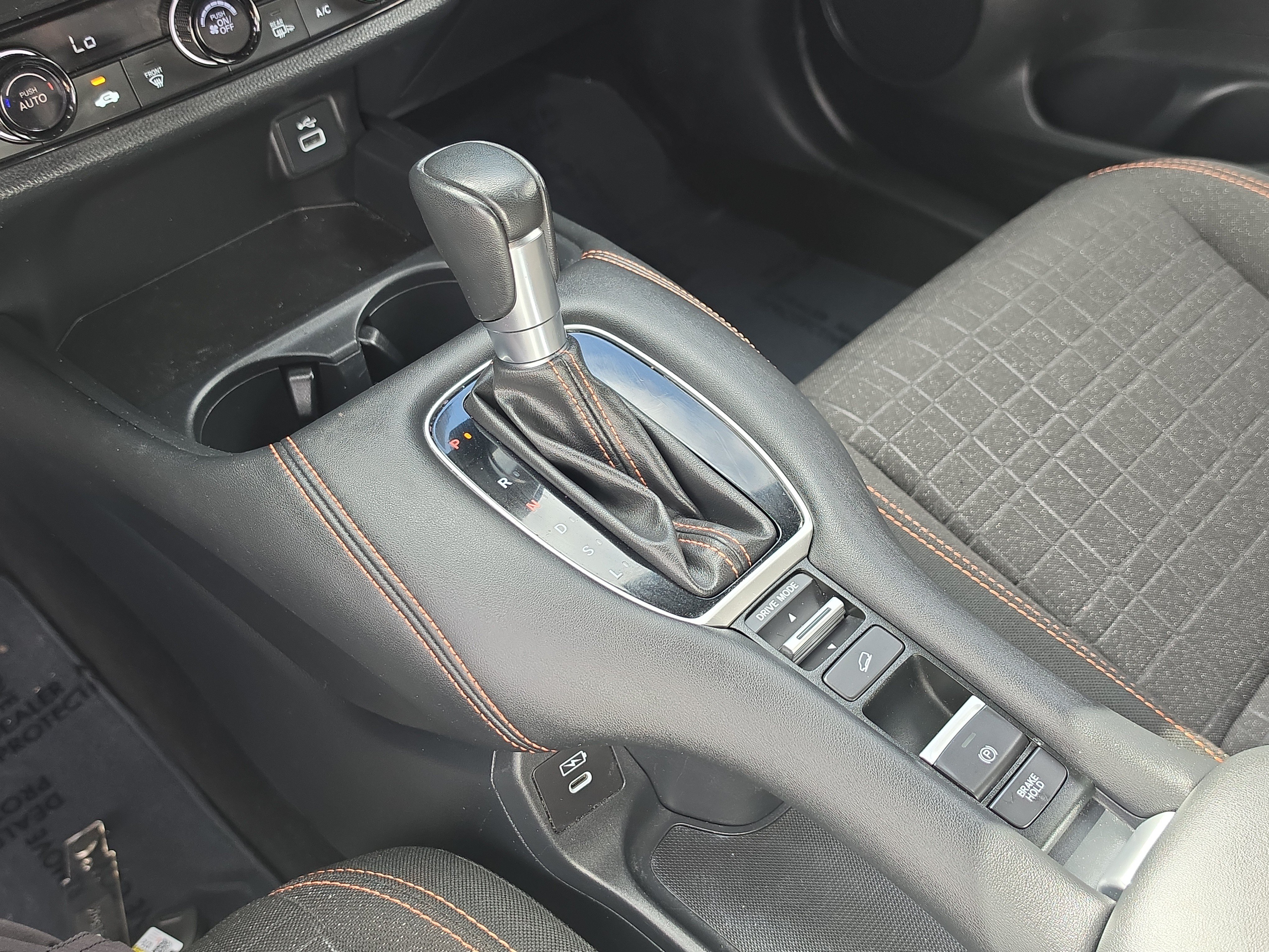 Used 2024 Honda HR-V Sport image 25