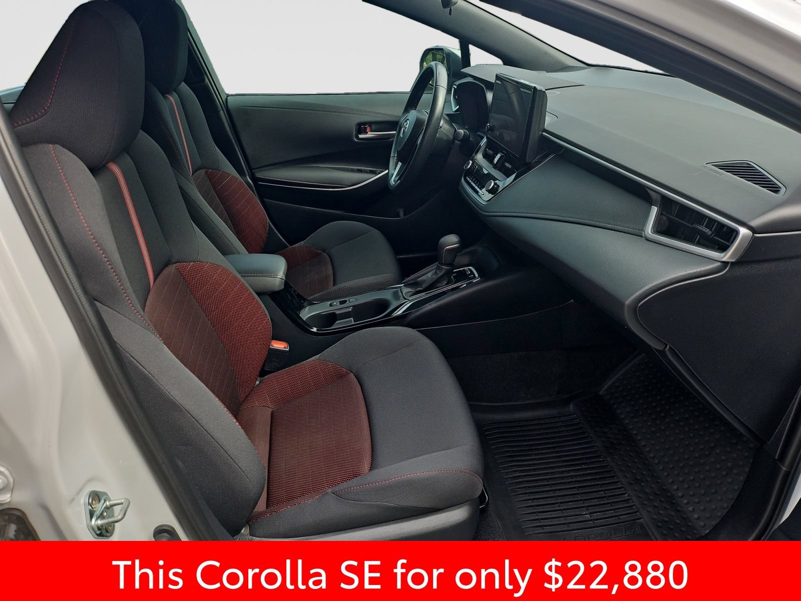 Used 2023 Toyota Corolla SE FWD image 17