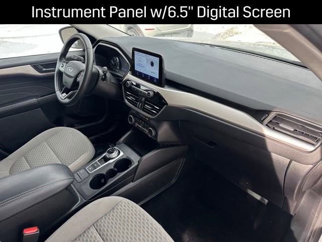 Used 2022 Ford Escape SE w/ Cold Weather Package image 24