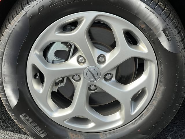 Used 2024 Chrysler Pacifica Limited FWD image 9