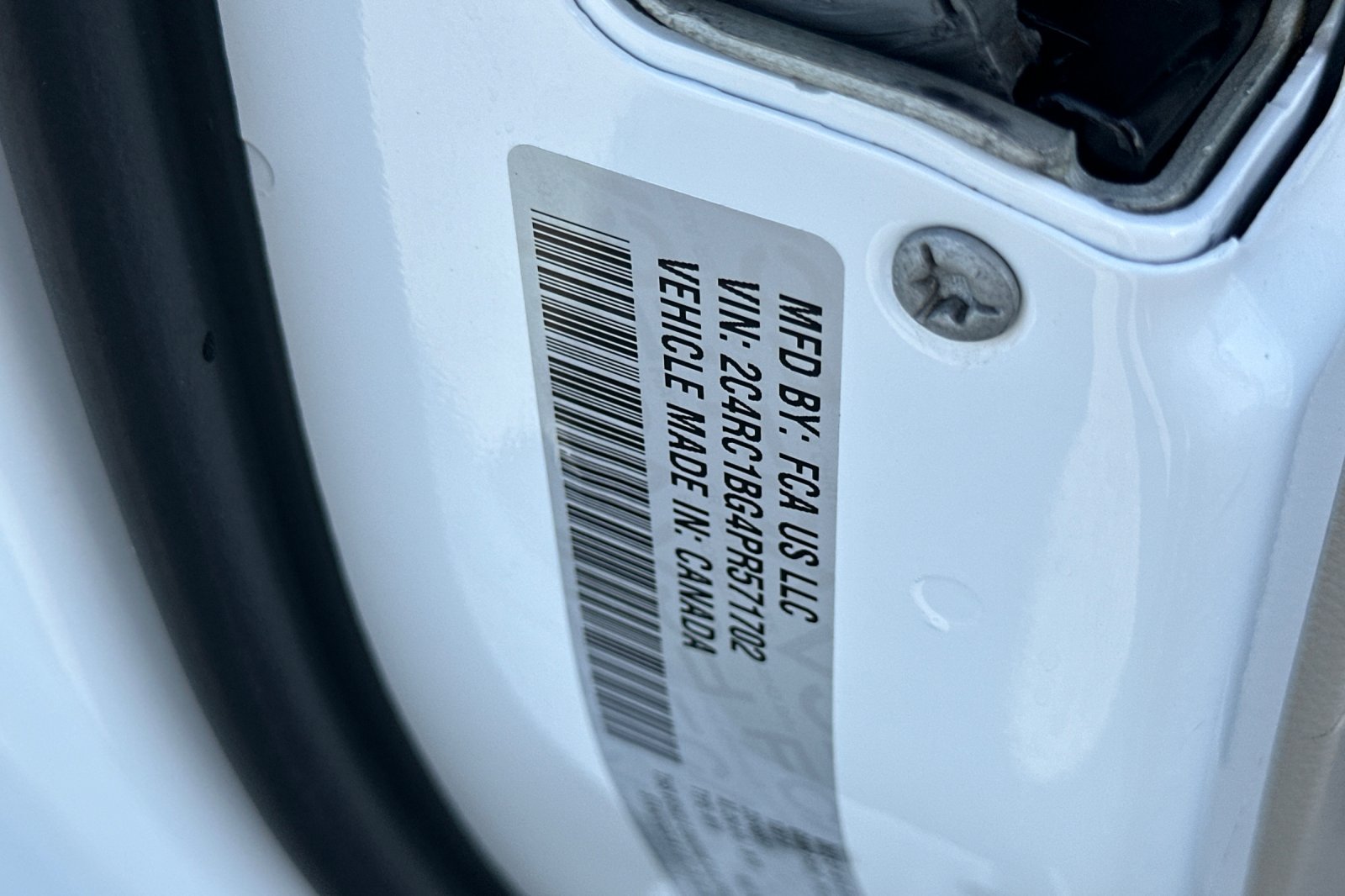 Used 2023 Chrysler Pacifica Touring-L FWD image 28
