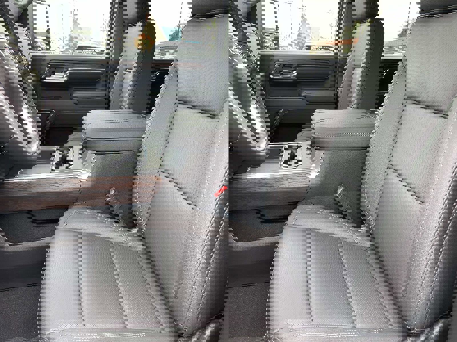 New 2026 GMC Sierra 3500 SLT w/ SLT Premium Package image 22