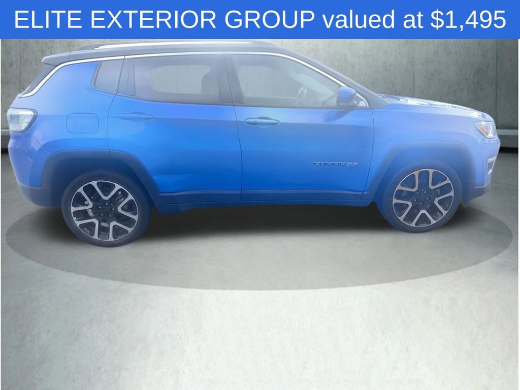 Used 2021 Jeep Compass Limited w/ Elite Exterior Group AWD/4WD image 3