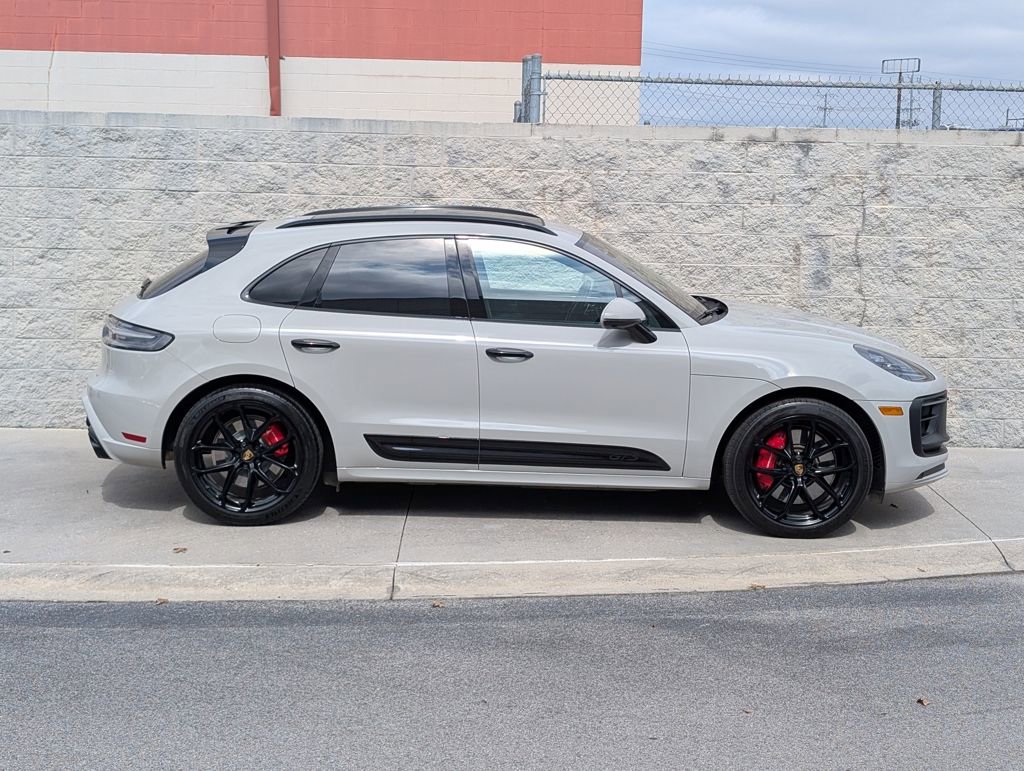 Certified 2022 Porsche Macan GTS image 8