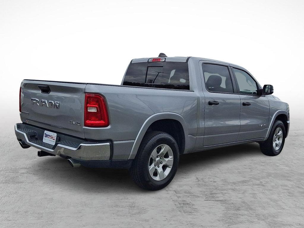 Used 2025 RAM 1500 Big Horn AWD/4WD image 5