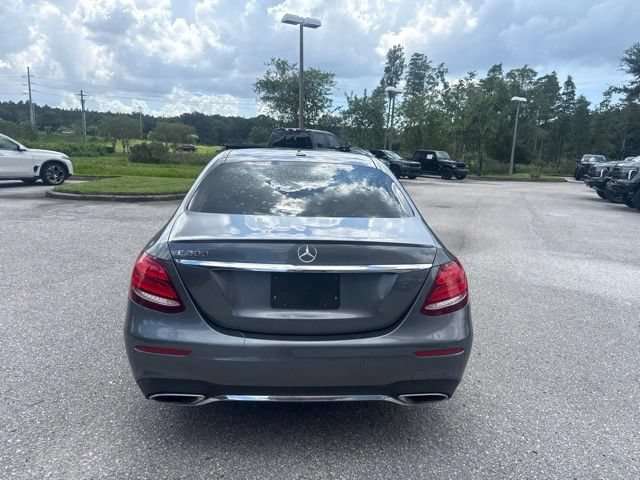 Used 2017 Mercedes-Benz E 300 image 5