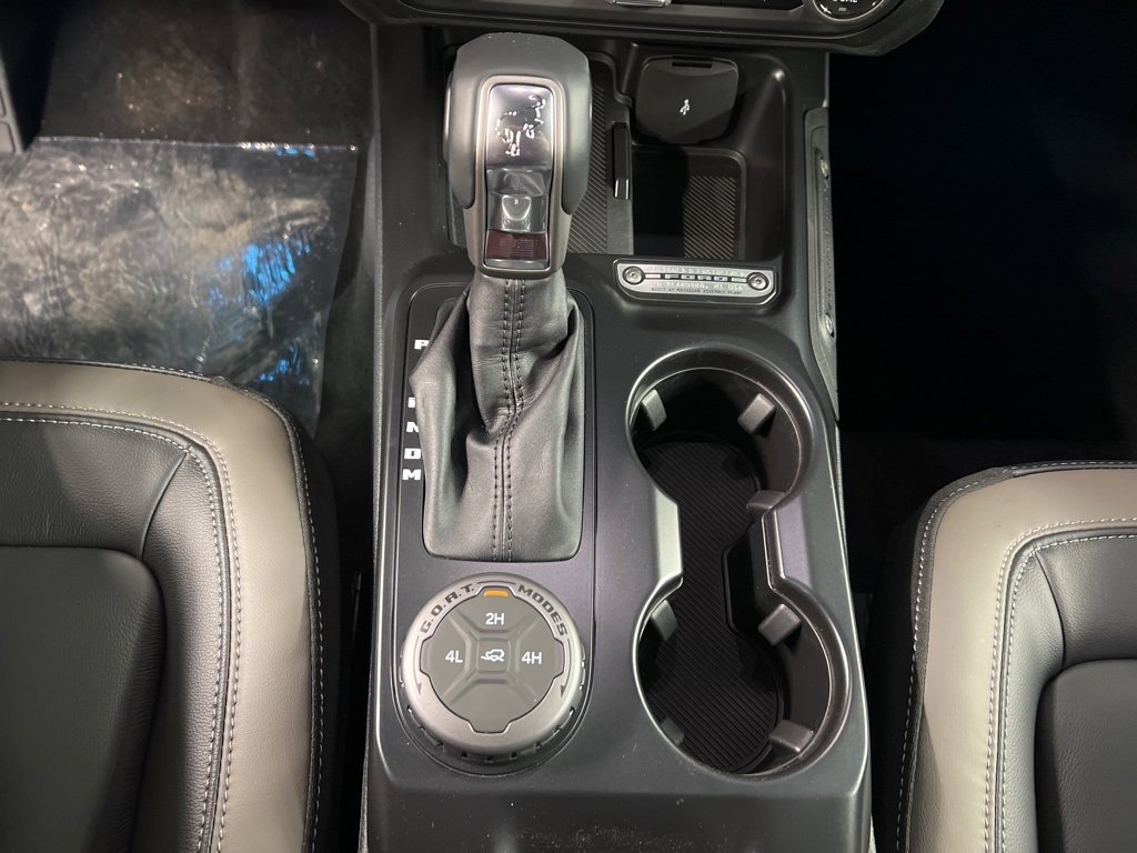 New 2025 Ford Bronco Outer Banks image 16