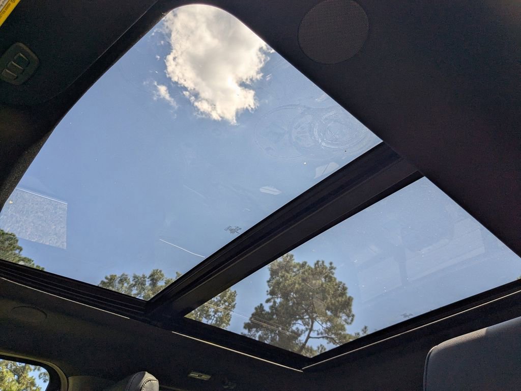 New 2025 Ford F150 Lariat w/ Equipment Group 502A High image 27