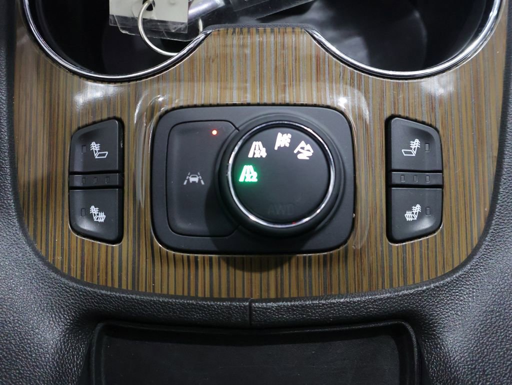 Used 2022 GMC Acadia SLE w/ Driver Convenience Package AWD/4WD image 36