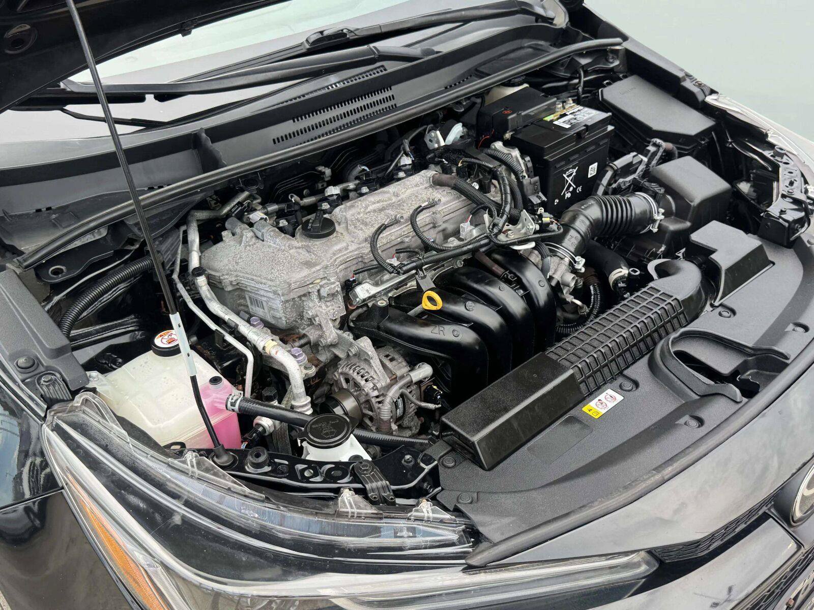 Used 2021 Toyota Corolla LE FWD image 54