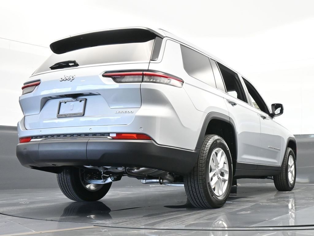 Used 2024 Jeep Grand Cherokee L Laredo image 50