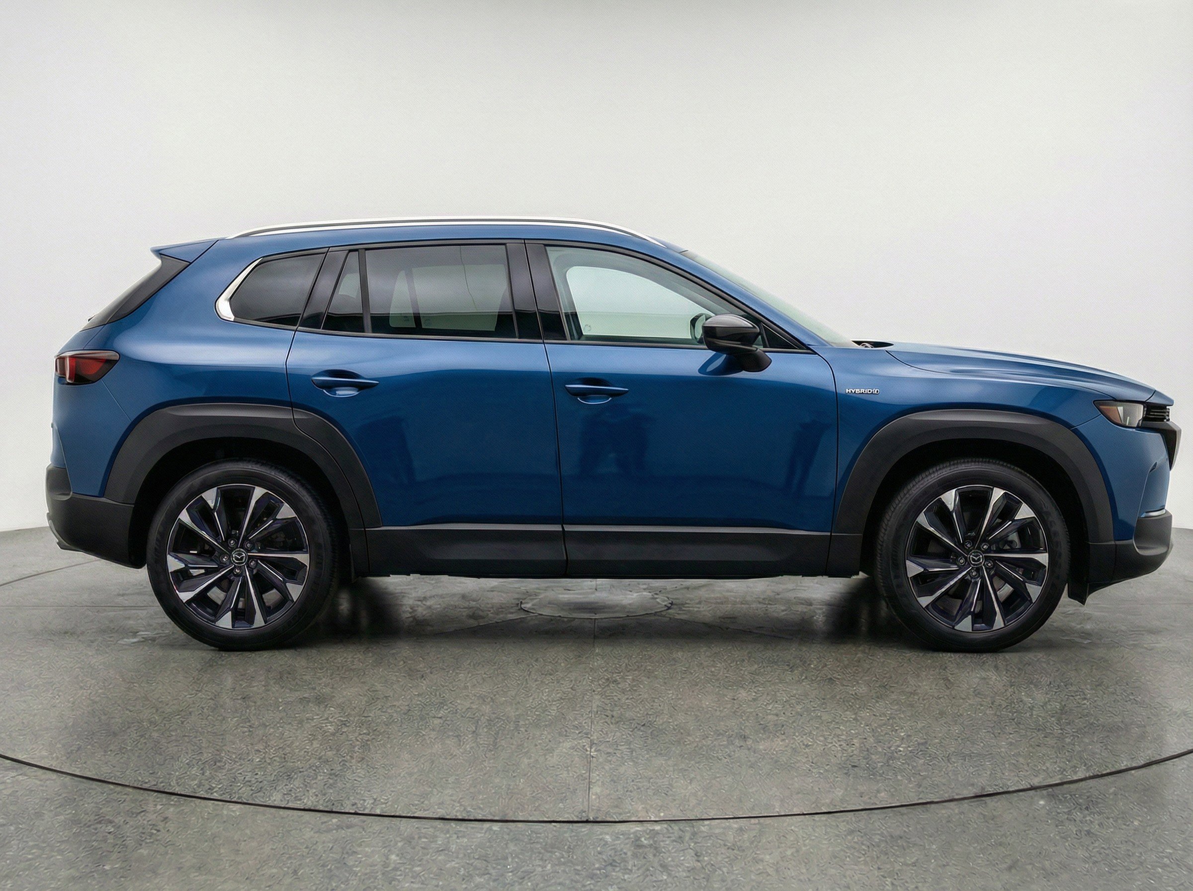 Used 2025 MAZDA CX-50 2.5 Hybrid w/ Premium Plus Pkg image 11