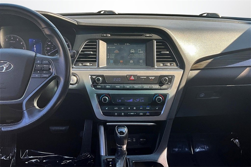 Used 2016 Hyundai Sonata Limited w/ Cargo Package image 9