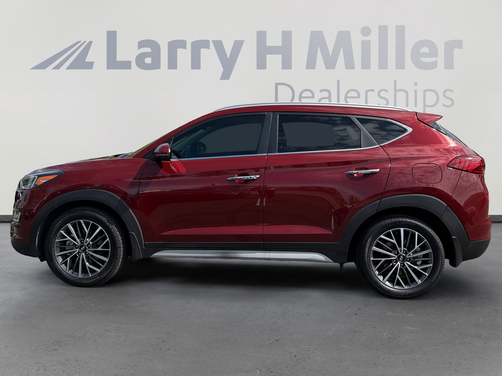 Used 2019 Hyundai Tucson Limited FWD image 2