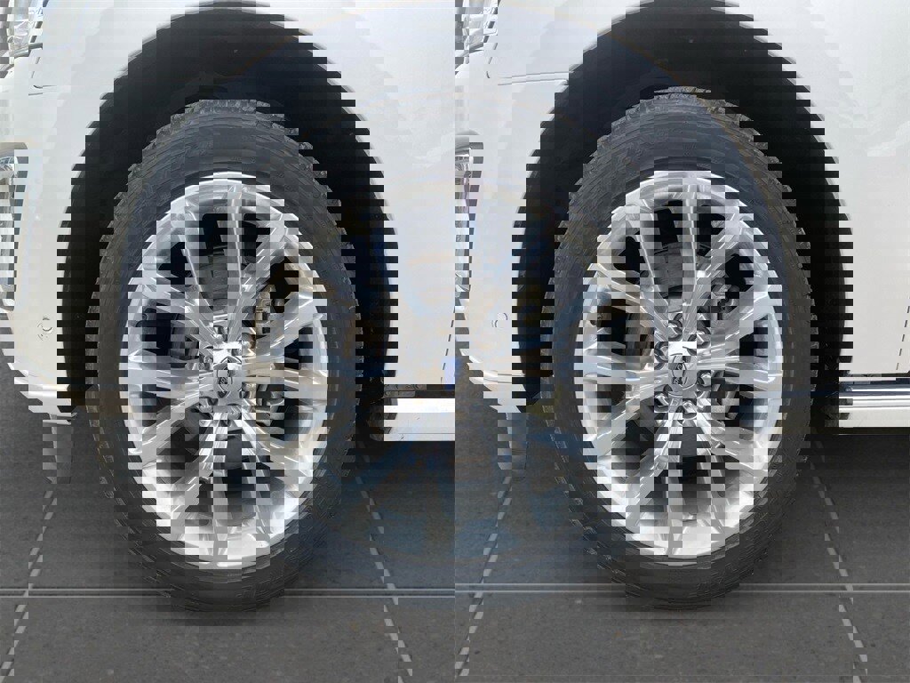 Used 2019 Ford Expedition Platinum image 10