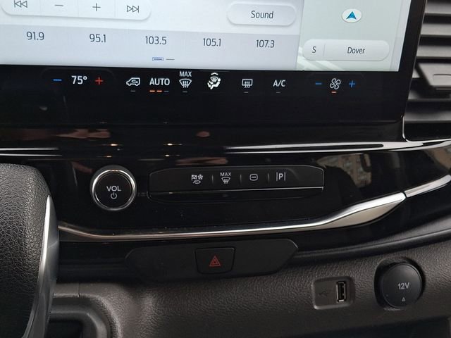 Used 2024 Ford Transit 350 XLT image 16