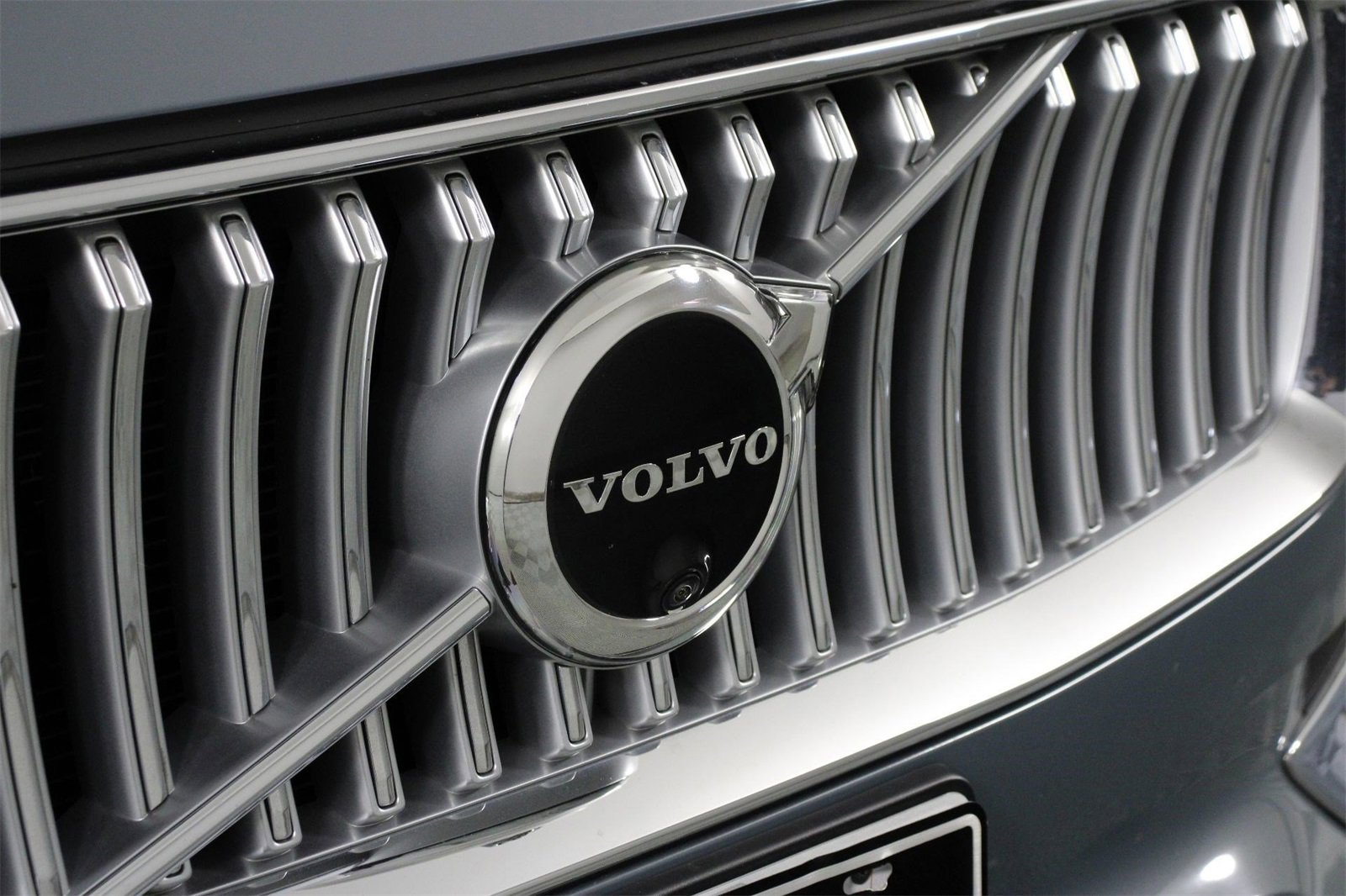 Certified 2023 Volvo XC90 B6 Plus w/ Protection Package Premier image 26