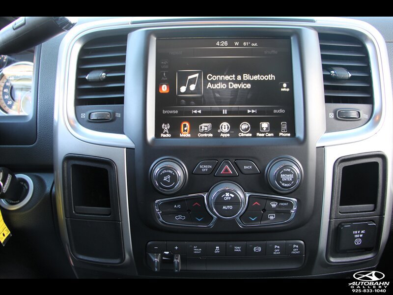 Used 2017 RAM 2500 SLT w/ Luxury Group RWD image 18