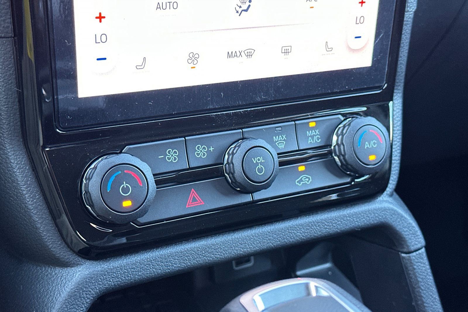 New 2025 Ford Ranger XLT w/ Equipment Group 301A High image 19
