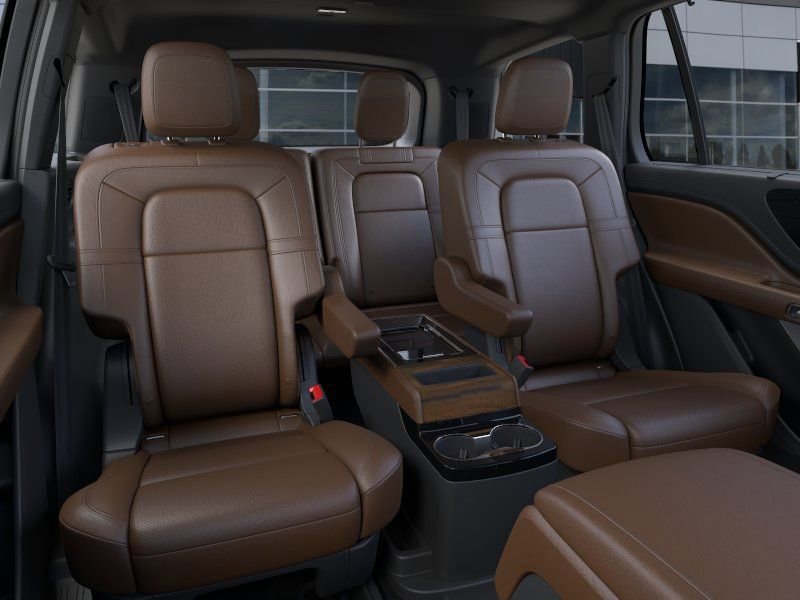 New 2026 Lincoln Aviator Reserve AWD/4WD image 11