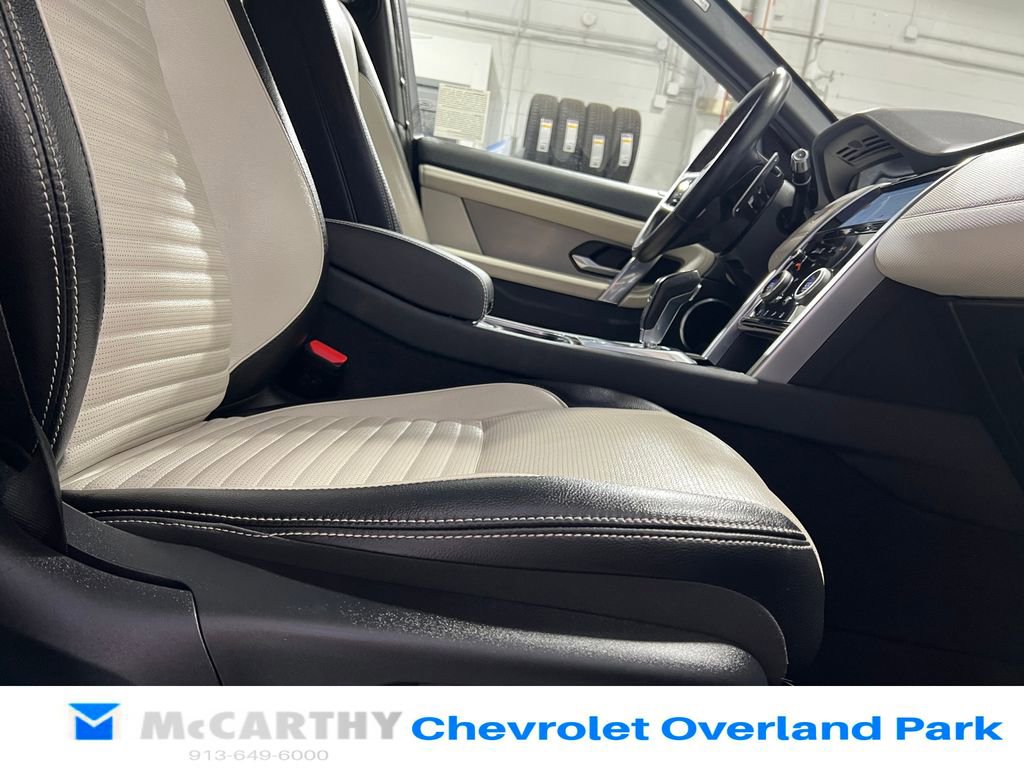 Used 2022 Land Rover Discovery Sport S R-Dynamic AWD/4WD image 31