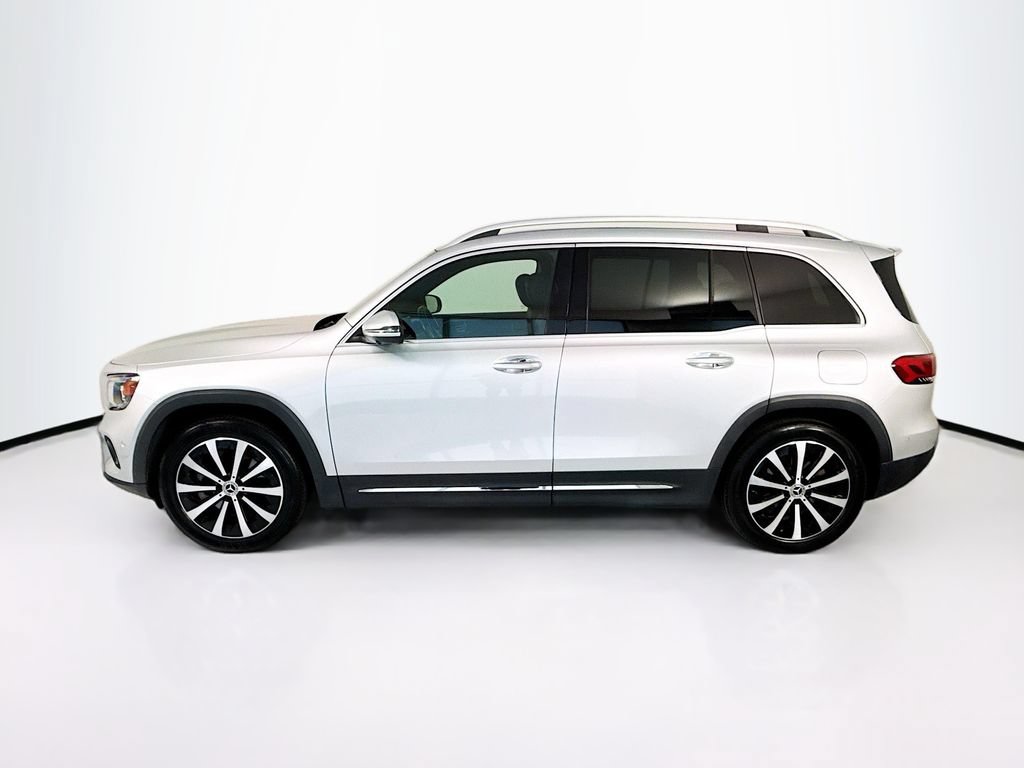 Used 2023 Mercedes-Benz GLB 250 image 8