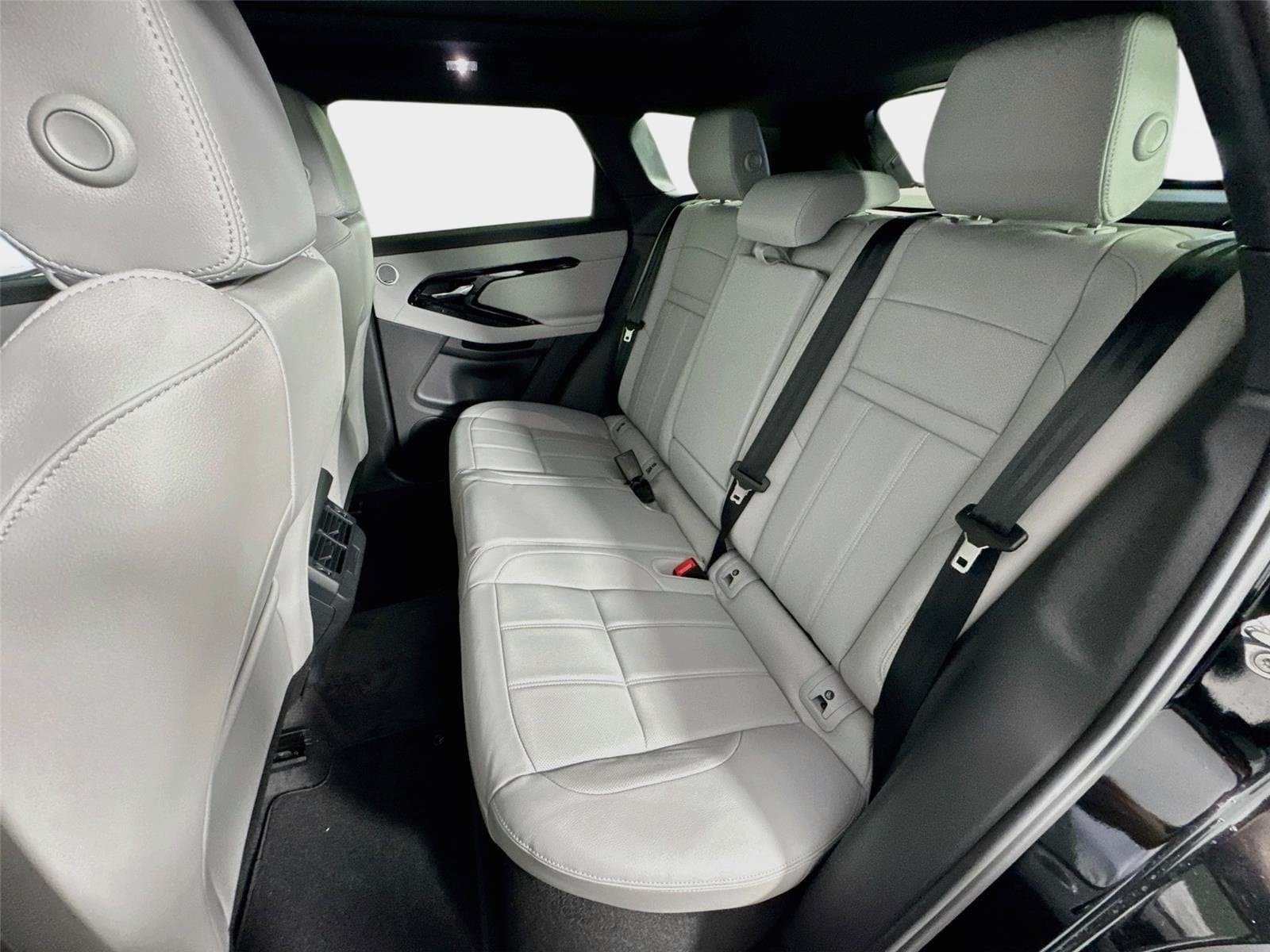 New 2026 Land Rover Range Rover Evoque S AWD/4WD image 24