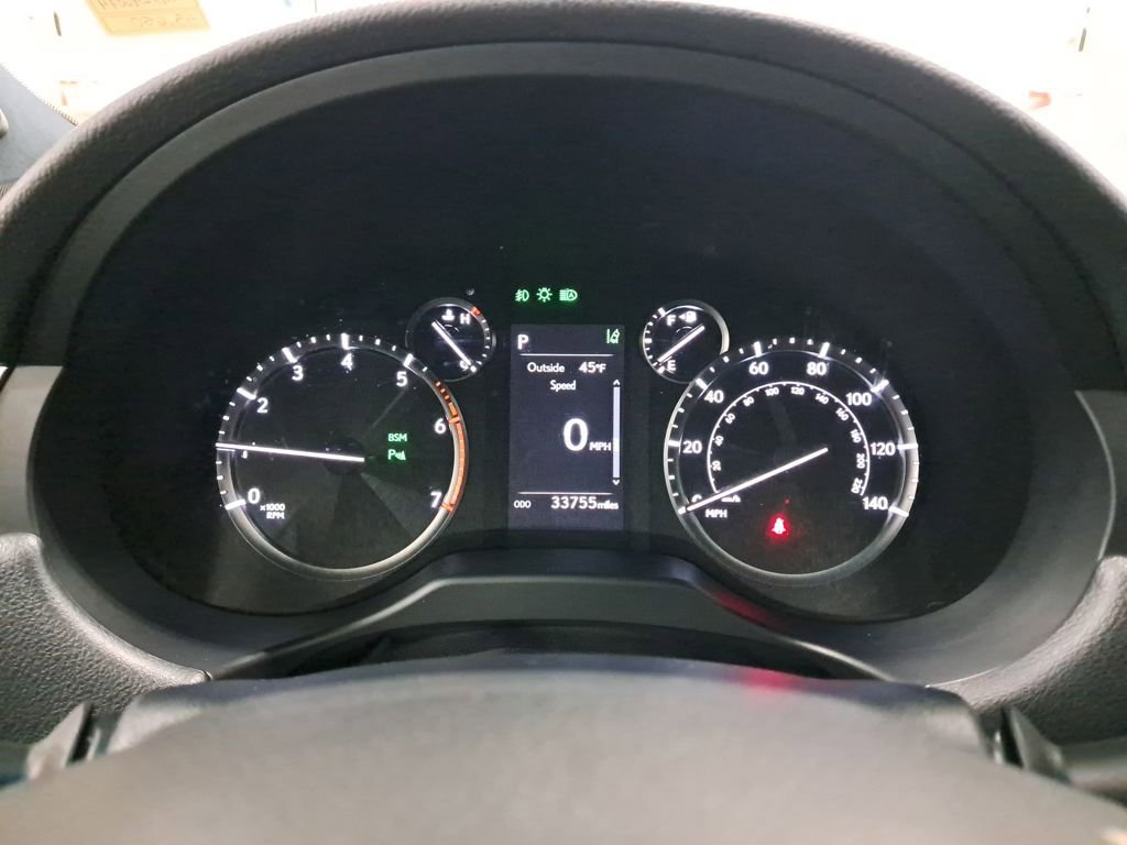 Used 2021 Lexus GX 460 Premium w/ Accessory Package image 22