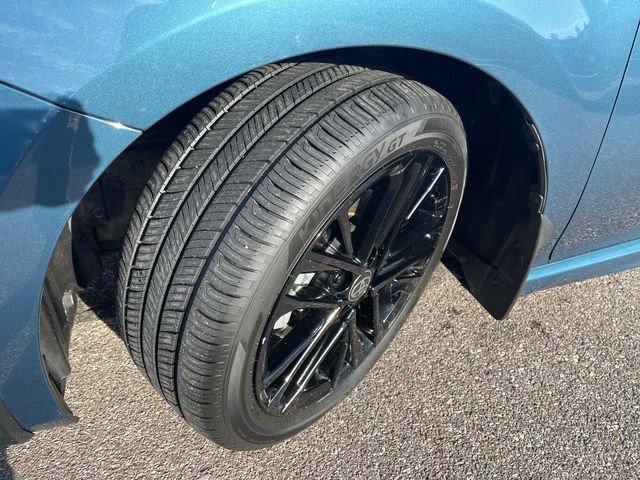 Certified 2025 Toyota Camry SE AWD/4WD image 10