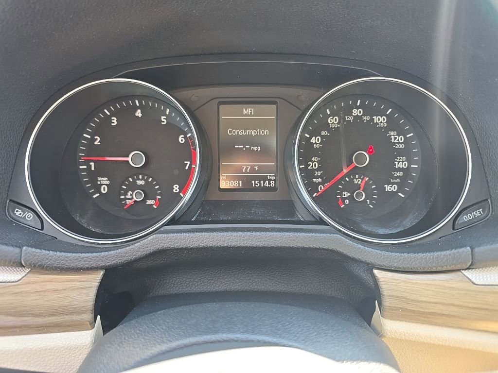 Used 2017 Volkswagen Passat 1.8T SE image 16