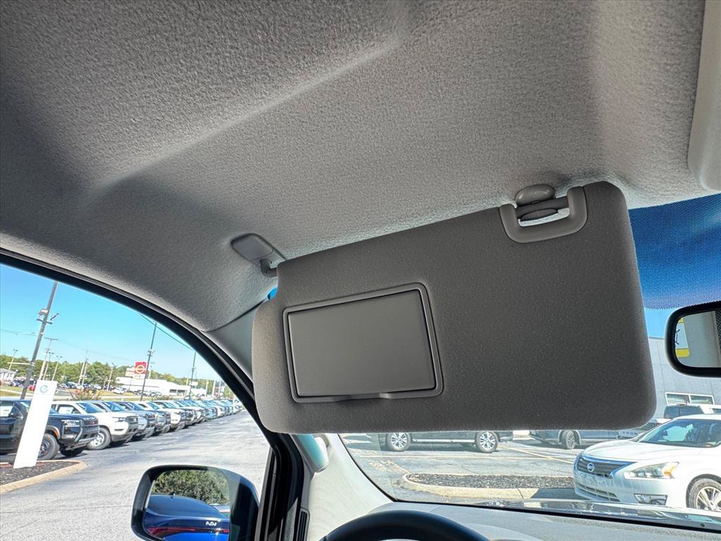 Used 2014 Nissan Frontier SV w/ SV Value Truck Package RWD image 25