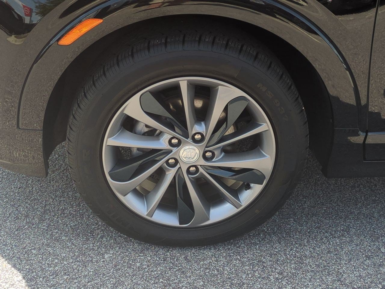 Used 2023 Buick Encore GX Select w/ Sport Touring Package FWD image 11