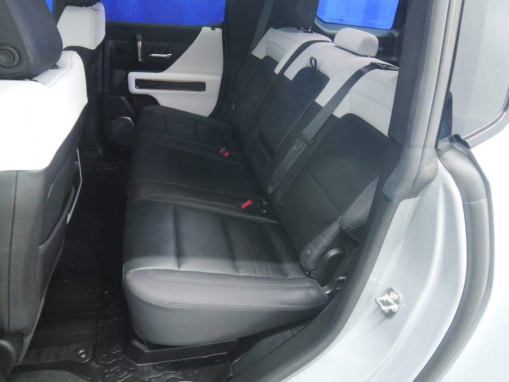Used 2024 GMC Hummer EV 3X w/ LPO, Illumination Package AWD/4WD image 32