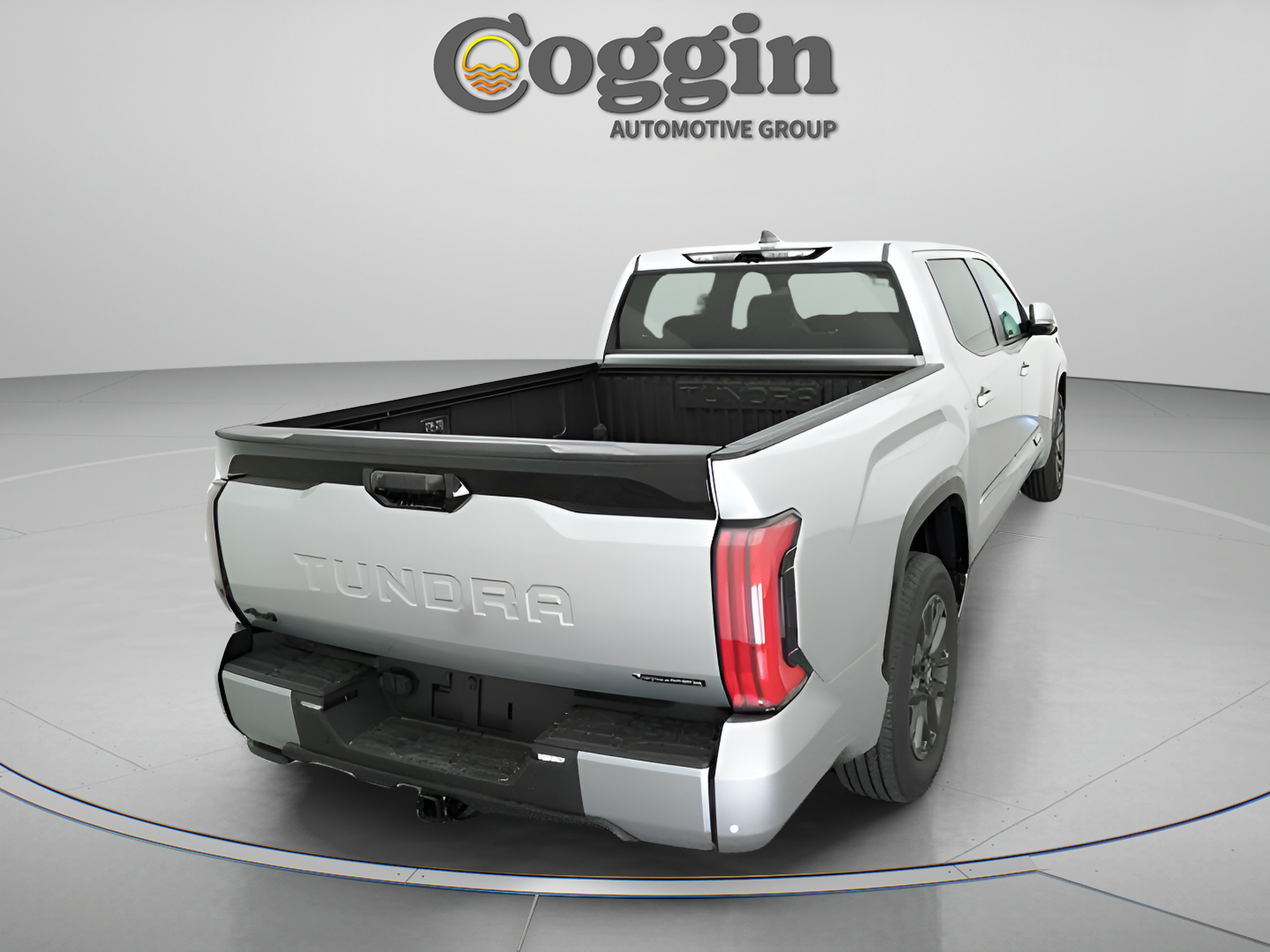 Used 2025 Toyota Tundra Platinum AWD/4WD image 15