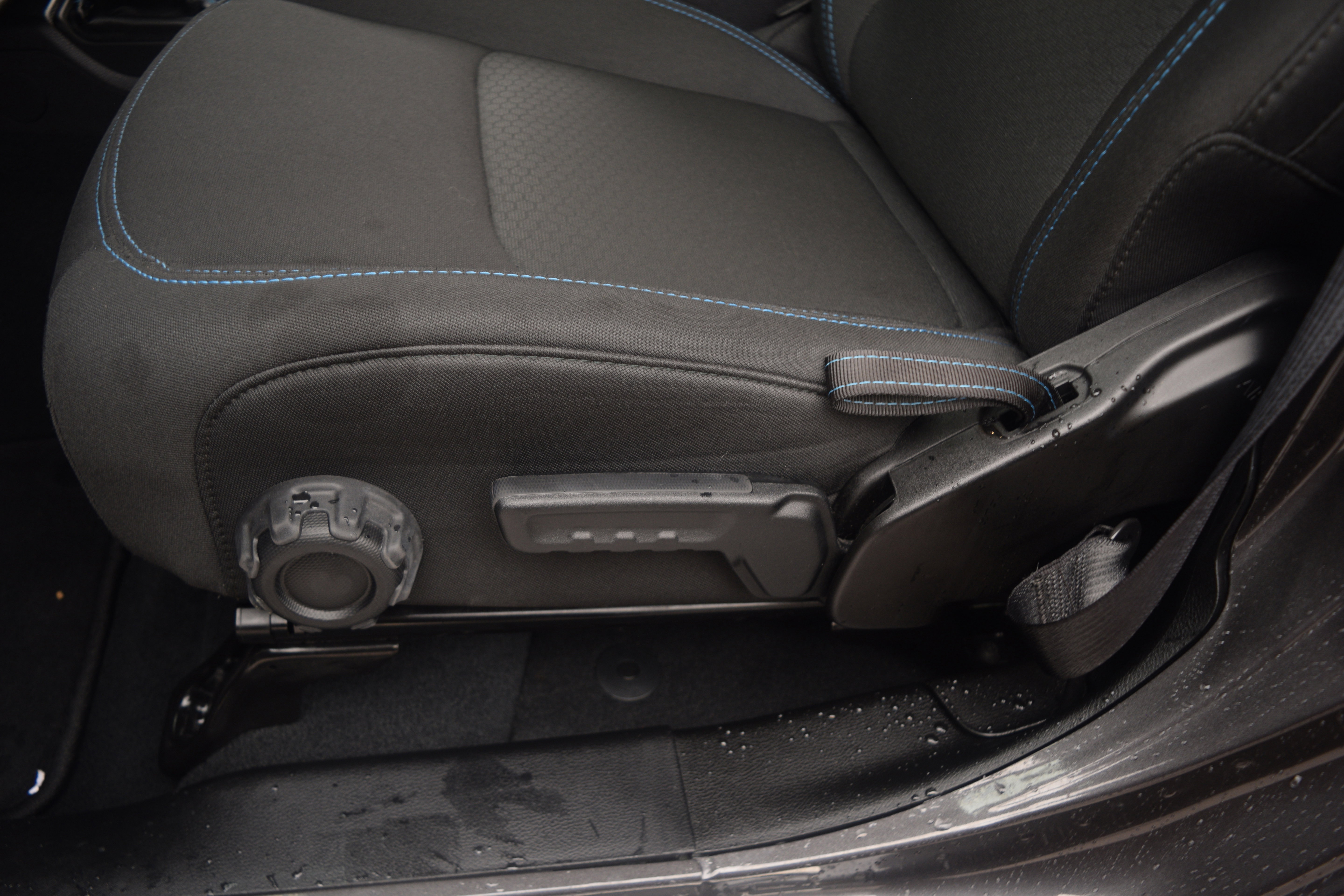 Used 2022 Jeep Wrangler Unlimited Rubicon 4xe w/ Steel Bumper Group image 19