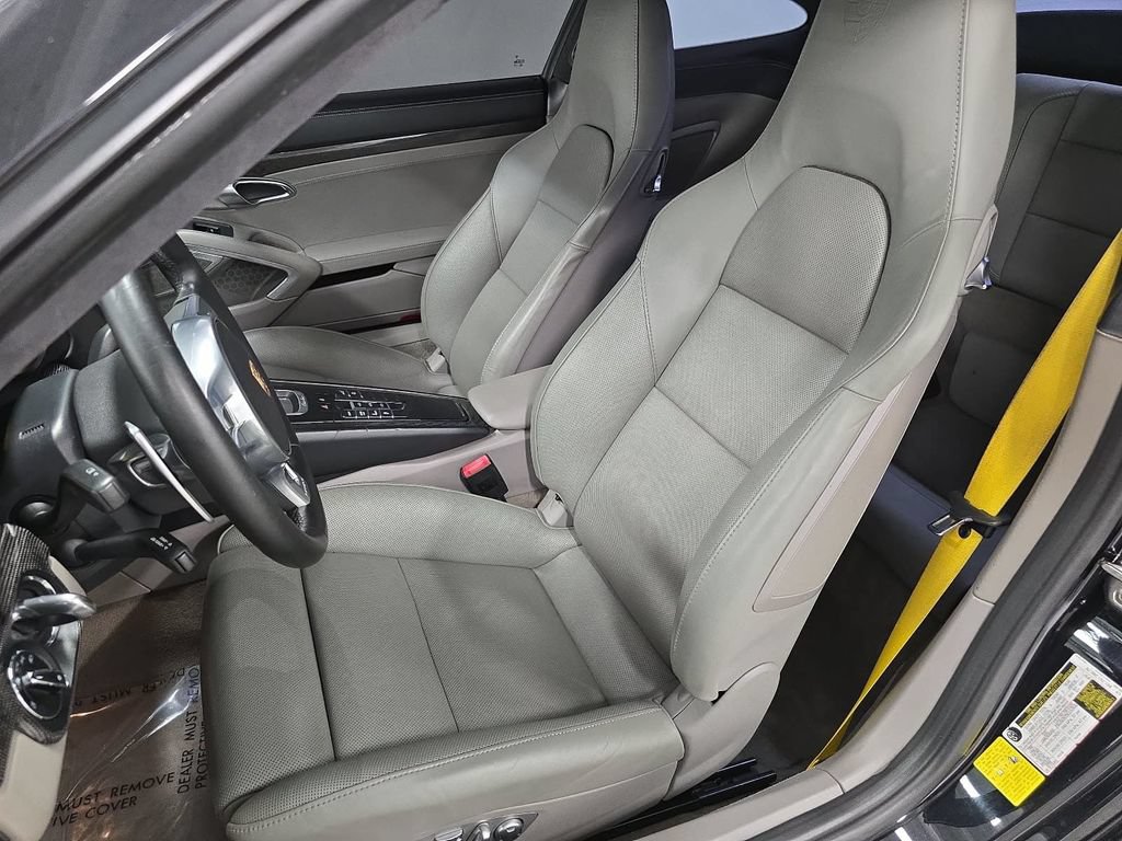 Certified 2015 Porsche 911 Turbo S AWD/4WD image 5