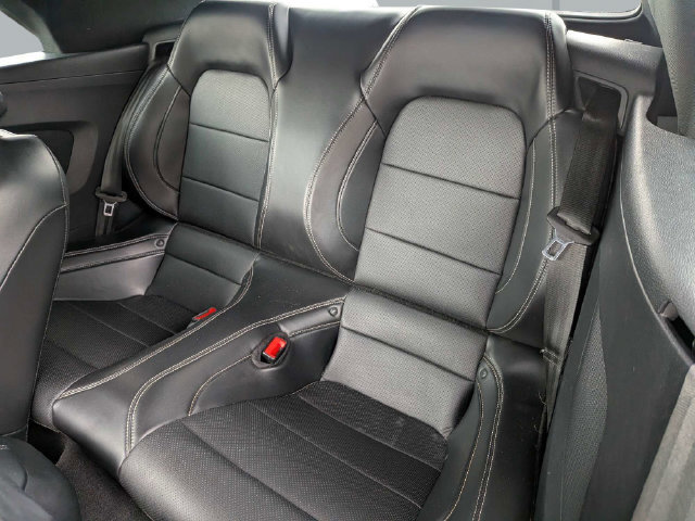 Used 2020 Ford Mustang GT Premium w/ GT Performance Package RWD image 17