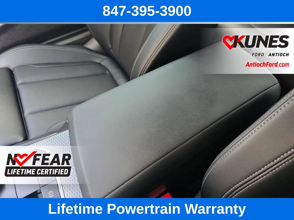 Used 2025 BMW M240i xDrive Coupe w/ Premium Package AWD/4WD image 26