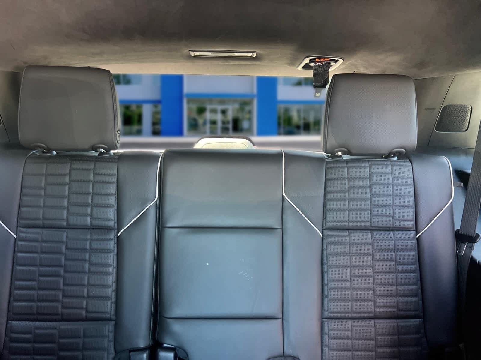 Used 2024 Cadillac Escalade Sport Platinum w/ LPO, ONYX Package AWD/4WD image 35