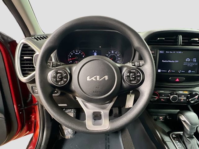 Certified 2022 Kia Soul LX w/ Technology Package image 11