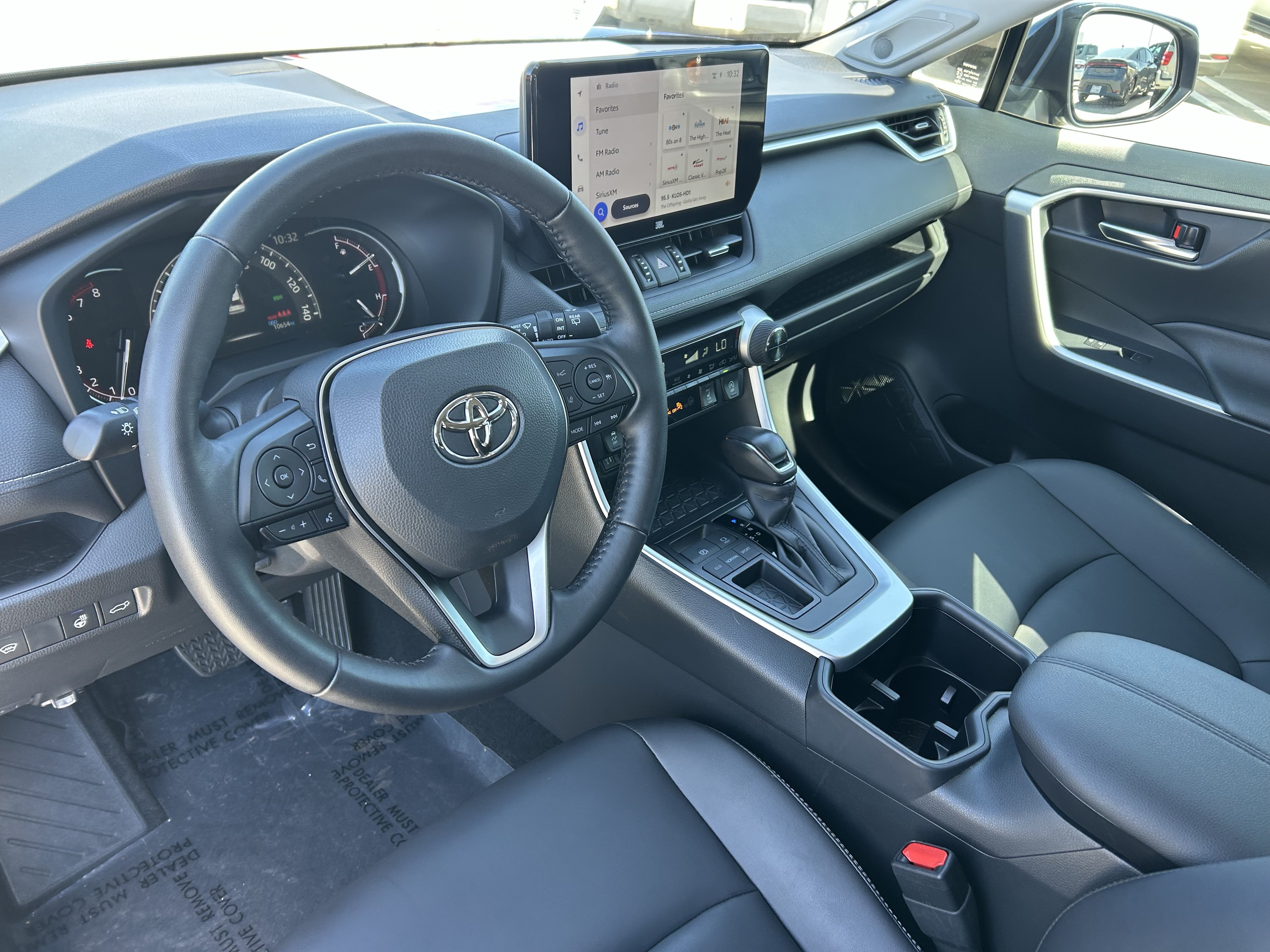 Certified 2025 Toyota RAV4 XLE Premium FWD image 20