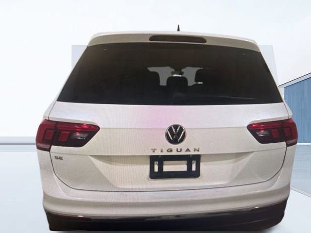 Used 2023 Volkswagen Tiguan SE image 12