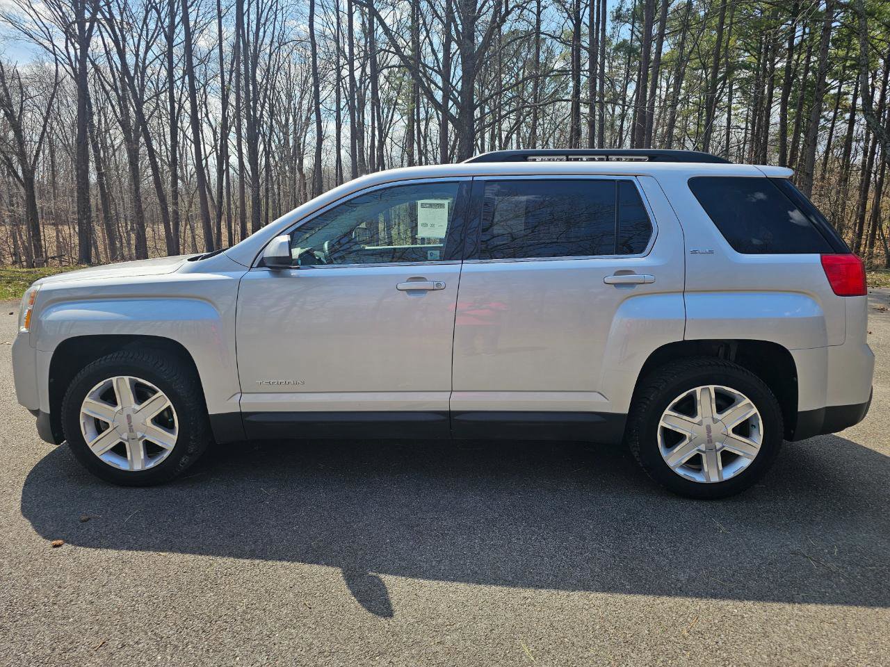 Used 2011 GMC Terrain SLE w/ Convenience Package FWD image 10