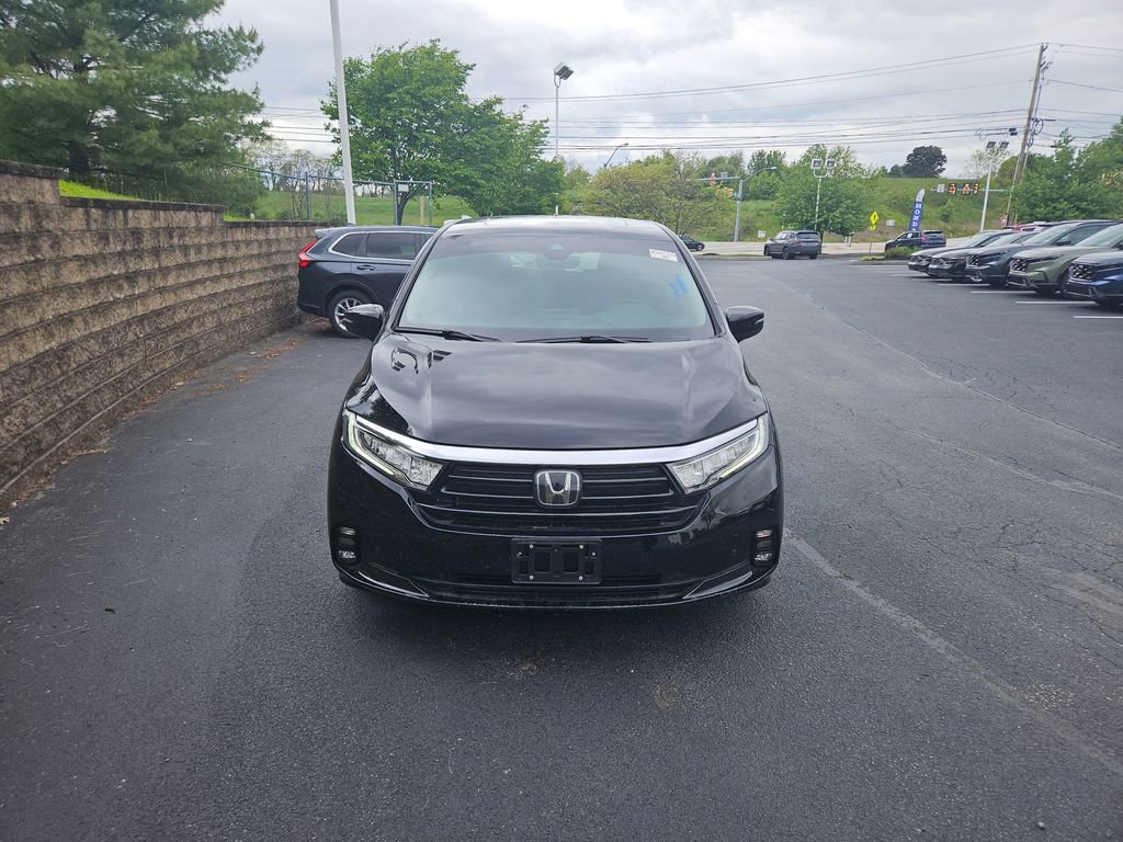 Used 2023 Honda Odyssey Touring image 9