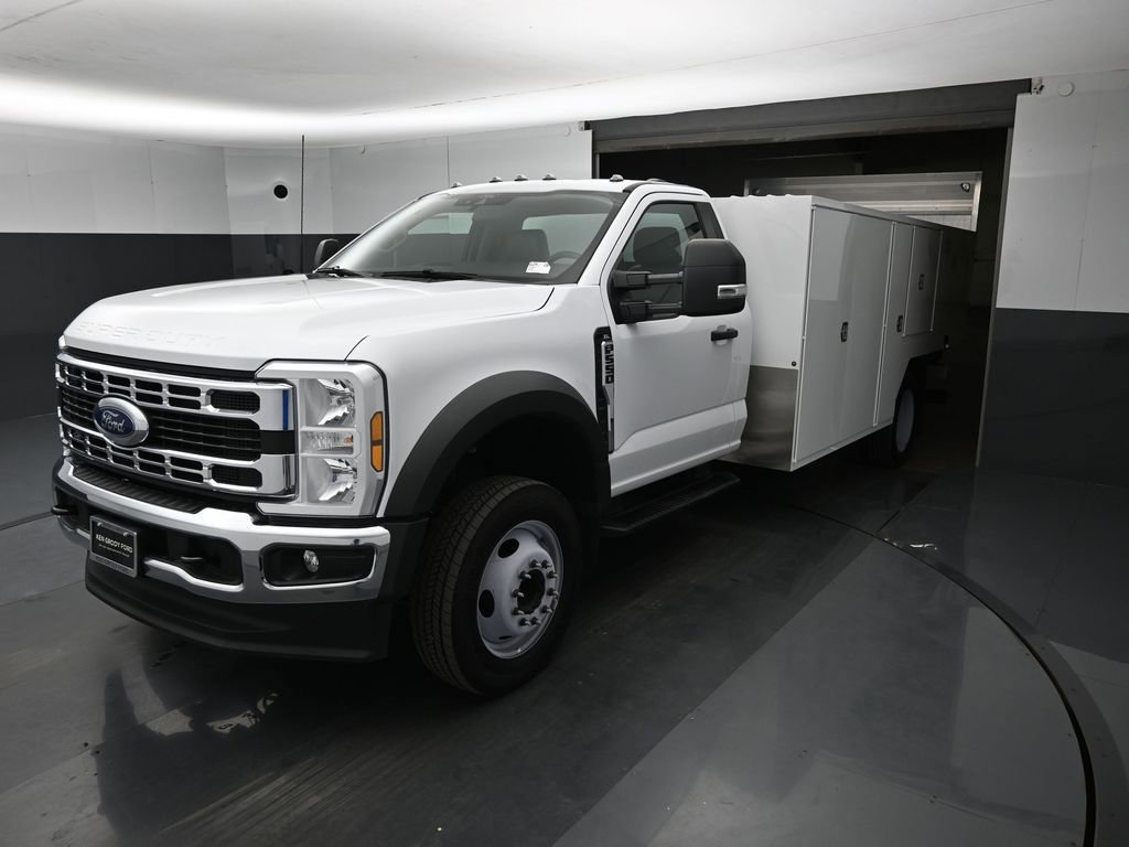 New 2025 Ford F550 2WD Regular Cab Super Duty w/ XL Chrome Package image 5